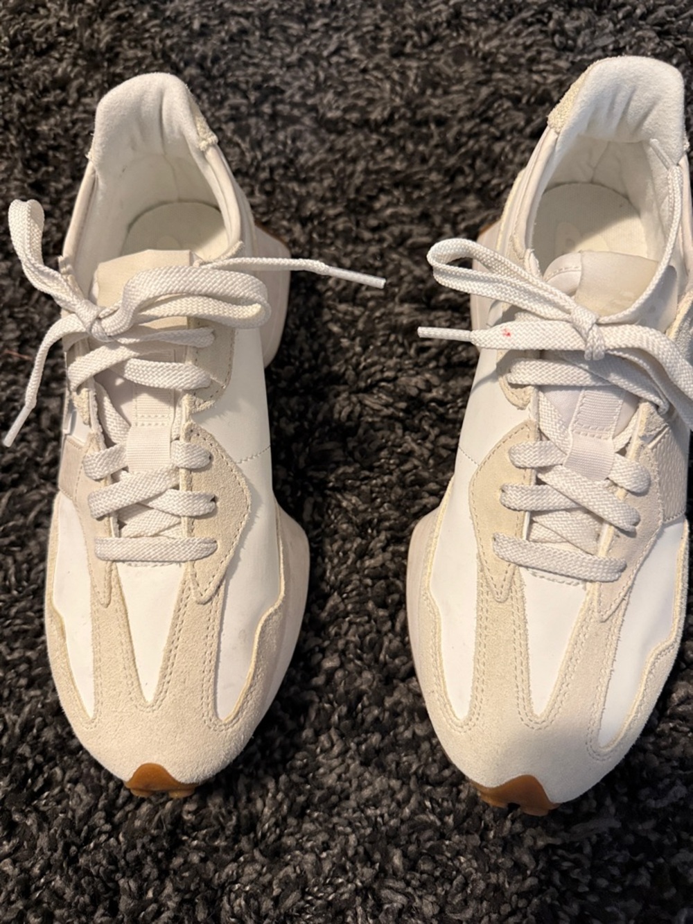 Women's New Balance 327 Size 8 Cream Athletic Sneakers - Casual Comfort Like New